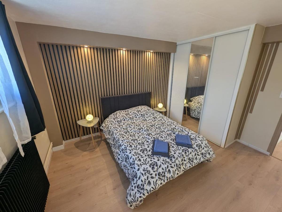 Apartment Verdoyant Au Bord Du Leman Entre Evian Et Thonon Dans *
